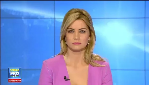 Fiica lui Adrian Minune a ajuns in Bucuresti, dar a ramas in casa iubitului. Detaliile nestiute pana acum din relatia lor