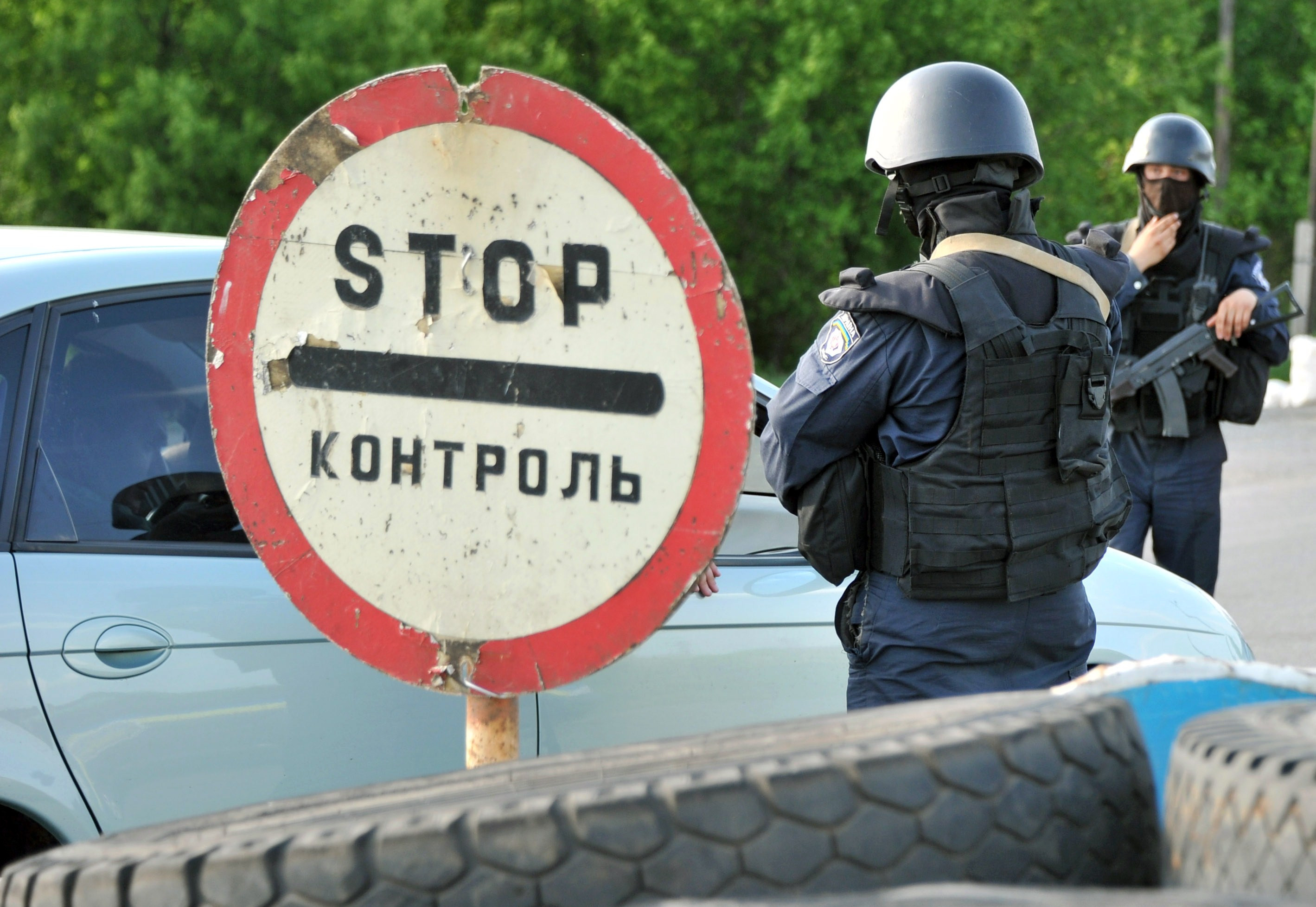 Criza in Ucraina. Separatistii din Lugansk instaureaza legea martiala. Vor impiedica votul pentru alegerile prezidentiale