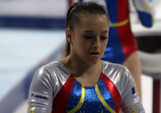 Larisa Iordache dupa doua medalii de aur la Sofia: Mi-au dat lacrimile de bucurie. Lotul a intrecut asteptarile antrenorilor