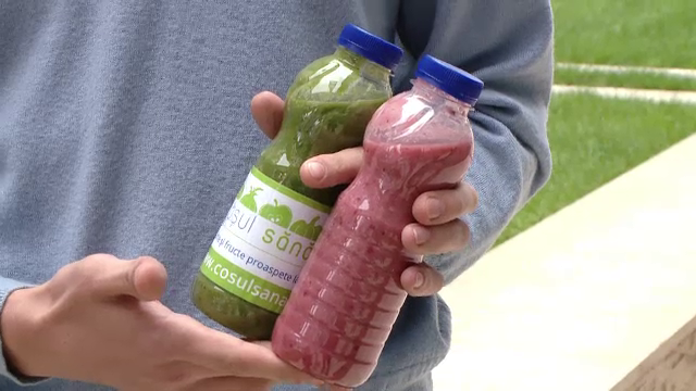 Fructe si suc natural la birou. Metoda prin care tot mai multe companii din tara isi "energizeaza" angajatii