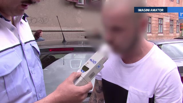 Cum a incercat sa scape de raspundere un sofer baut care a distrus cinci masini. Politistii i-au facut dosar penal