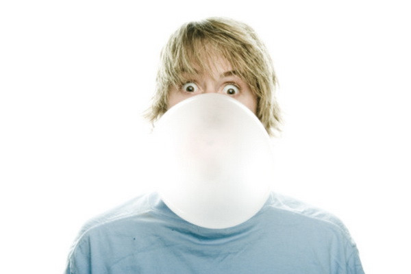 "Nu ai voie sa mesteci guma." Cele mai ciudate reguli din lume care iti pot aduce amenda sau chiar pedeapsa cu inchisoarea