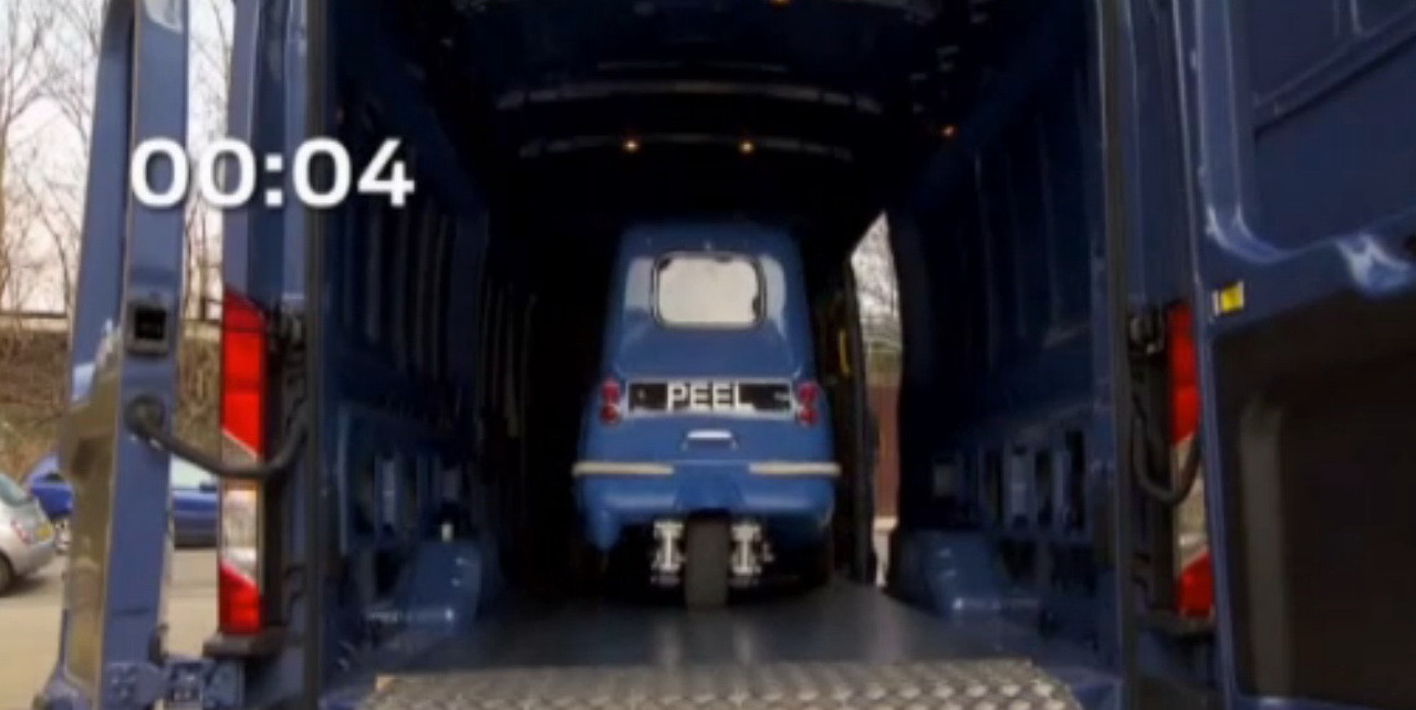 Stii sa intorci din 3 miscari? Iti spunem noi ca "NU!". Iata cum se face ca la carte. VIDEO