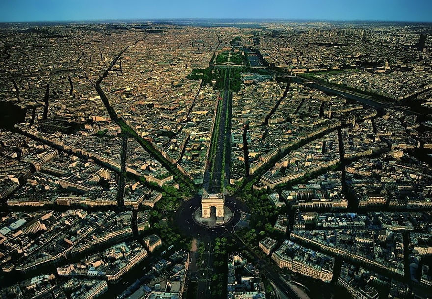 The Arc de Triomphe