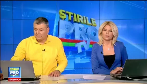 Militari inarmati pazesc granitele asa numitului stat Donetk