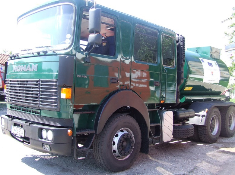 ISU Timis a trimis o autocisterna in Serbia pentru transportul apei potabile, in zonele afectate de inundatii