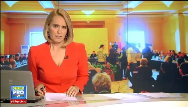 Duel in PNL. Tariceanu: Am fost primit cu unanimitate, am calitatea de membru. Antonescu: N-avem nevoie de o sluga a PSD