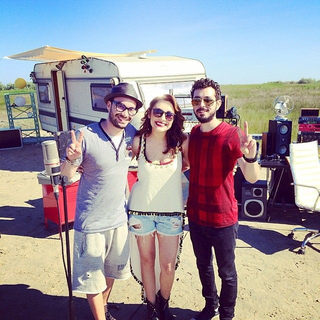 Marius Moga a lansat videoclipul primului sau single solo, "Pe barba mea"