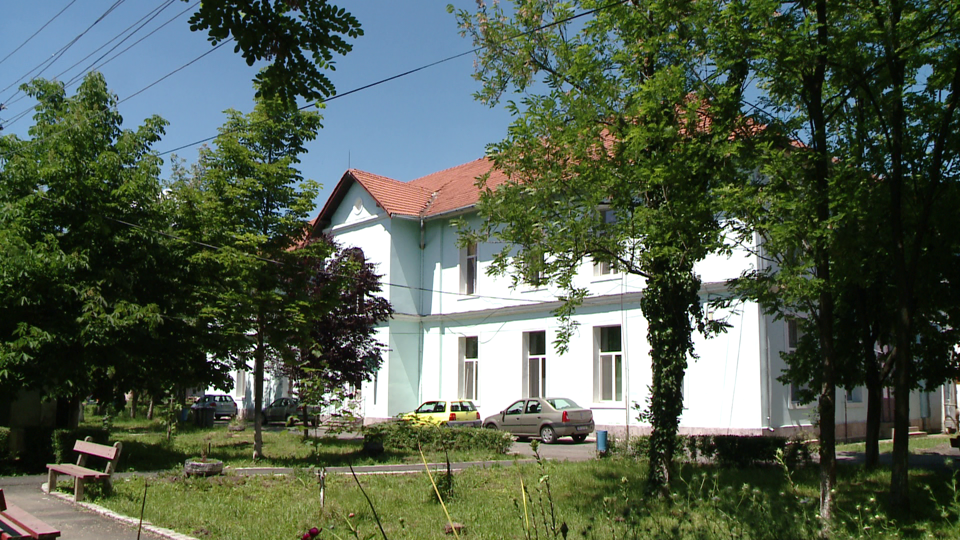 Banii europeni au transformat un spital care ameninta sa devina o ruina. Institutia medicala care arata ca o clinica privata