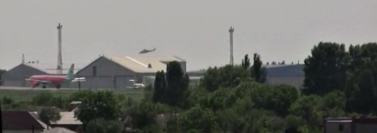atac cu elicoptere asupra aeroportului din Donetk