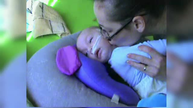 Cazul lui Sebastian, copilul ucis de doua ori dupa nastere, ajunge in instanta. Despagubirile pot atinge sute de mii de euro