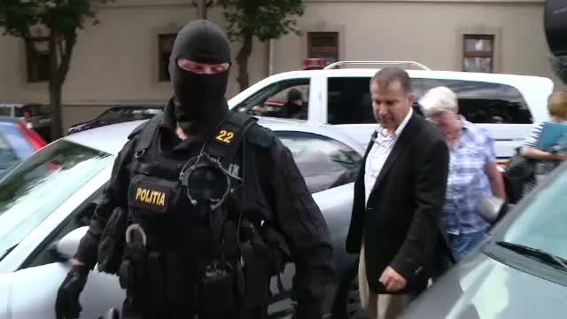 Dosarul traficului de ovule. Managerul spitalului privat a fost arestat la domiciliu pentru 20 de zile