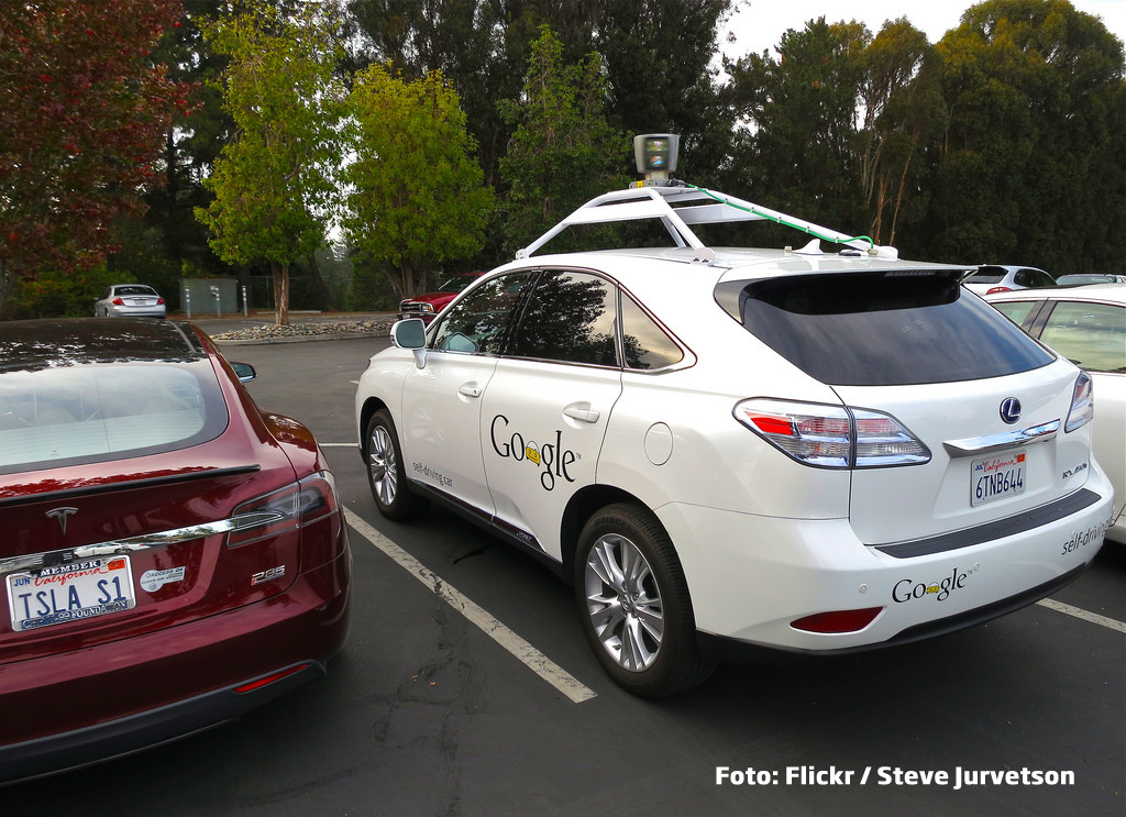 Masina inteligenta in care soferul devine doar pasager. Ce companie vrea sa o scoata pe piata