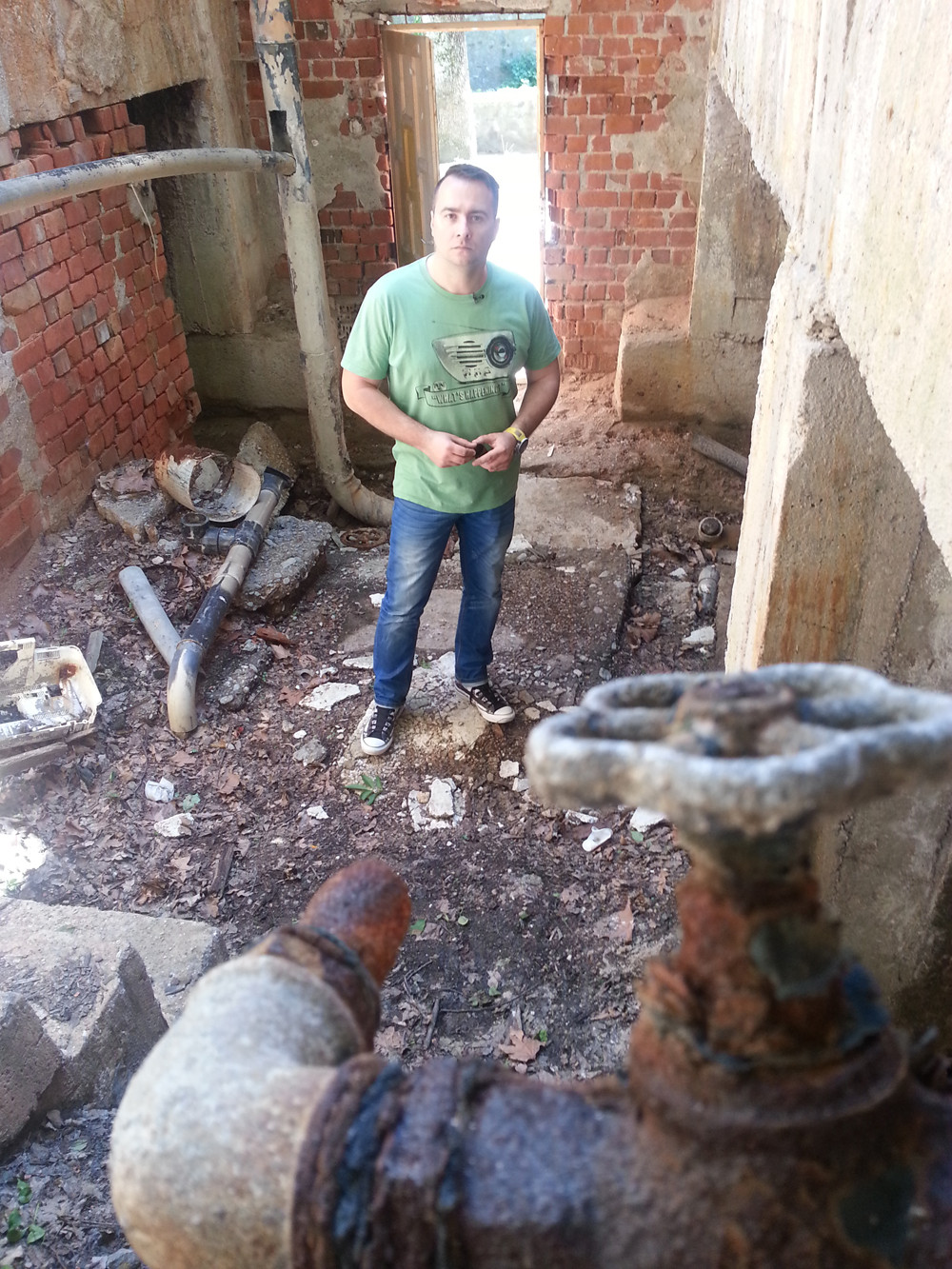 Spa-ul imparatilor austrieci a ajuns loc de vacante ieftine pentru yoghini. Herculane, statiunea vanduta la pret de hotel