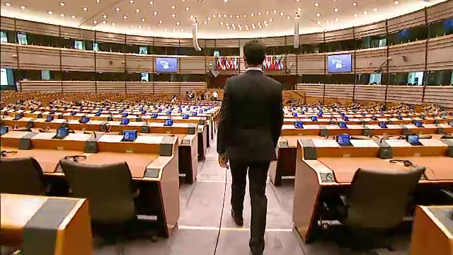 Batalia electorala pentru un post care le aduce jumatate de milion de euro. Criteriile dupa care romanii si-au ales europarlamentarii