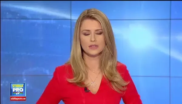 Actrita Charlize Theron a starnit un scandal imens la Hollywood.