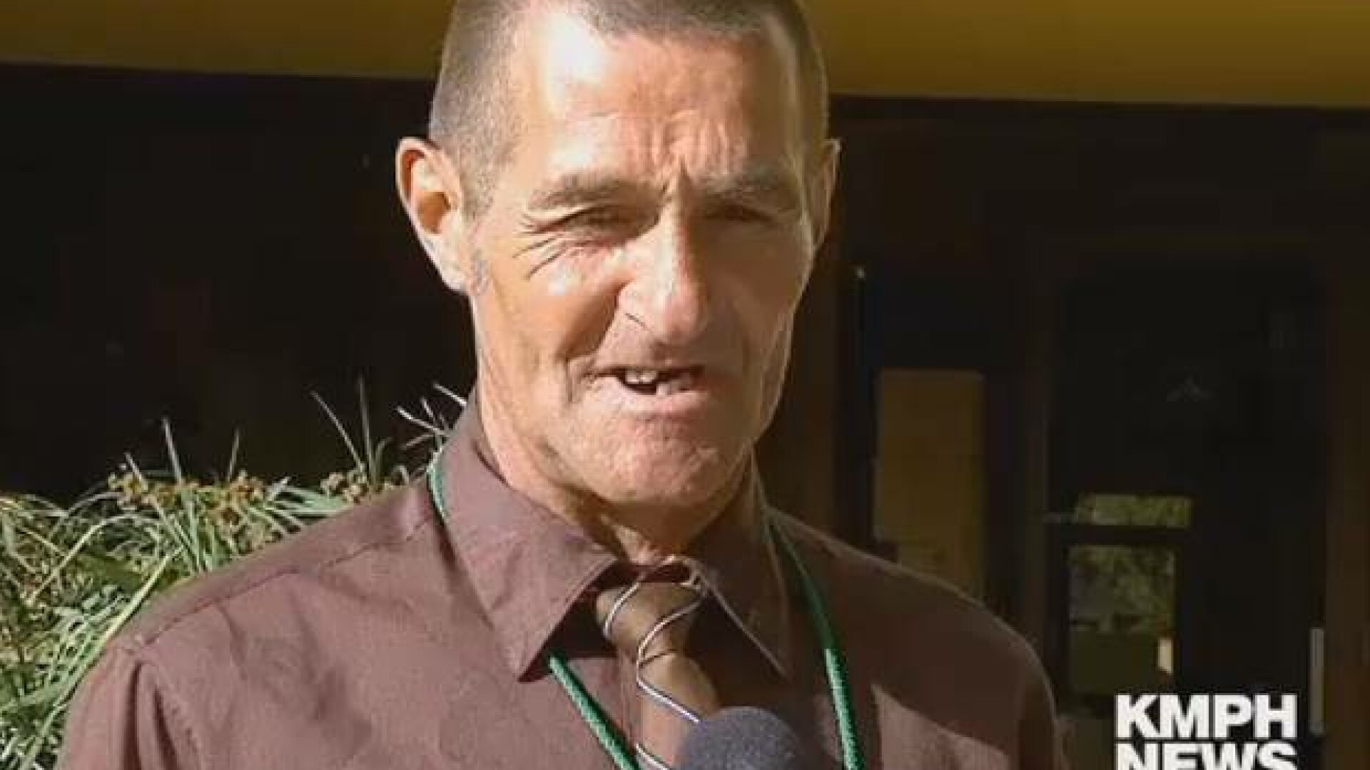 Un american a inapoiat politiei o geanta cu 125.000 de dolari, cazuta dintr-o masina blindata