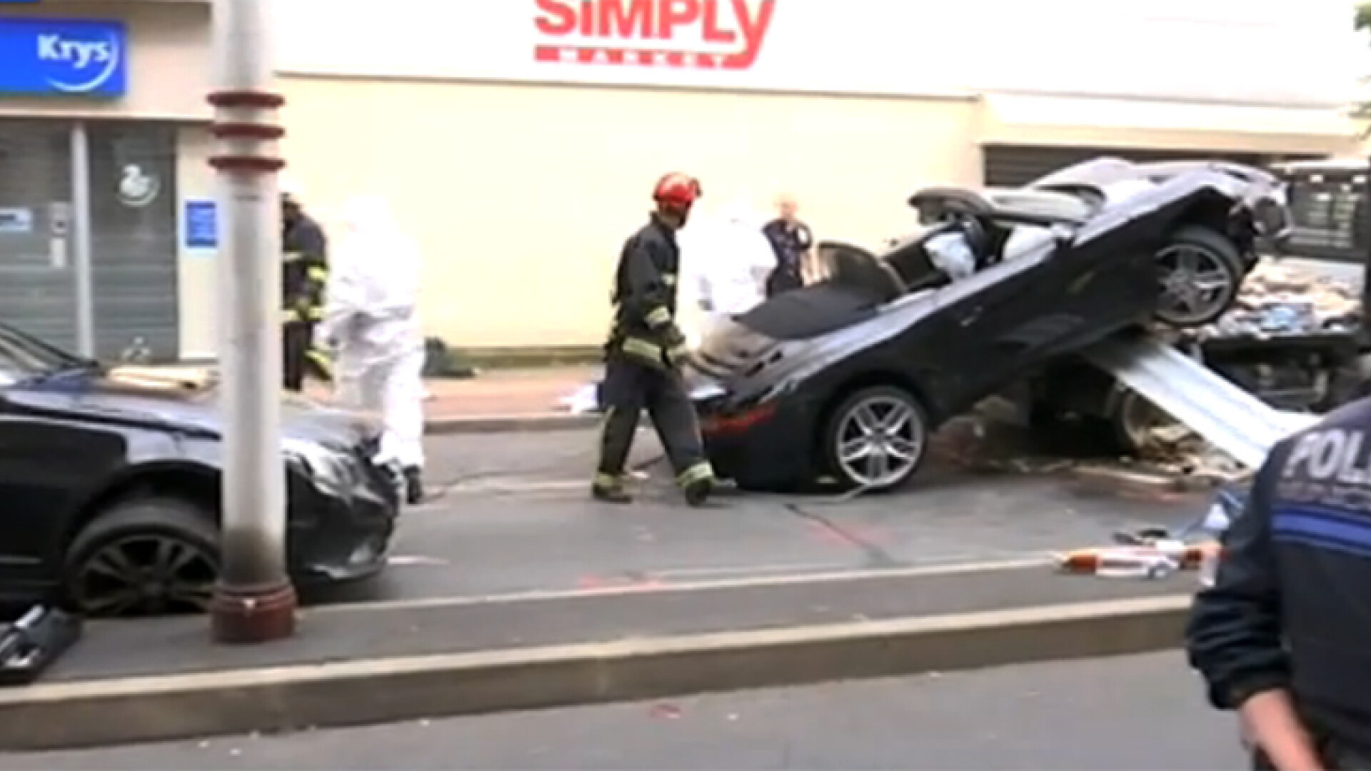 Cursa cu final tragic pe strazile unui orasel din Franta. Un roman, tatal a 3 copii, a fost ucis pe loc. VIDEO