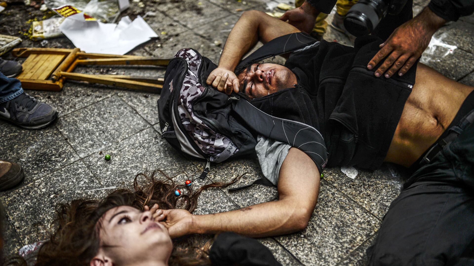 A doua zi de revolte in capitala Turciei. Politia a folosit gaze lacrimogene si tunuri de apa impotriva manifestantilor