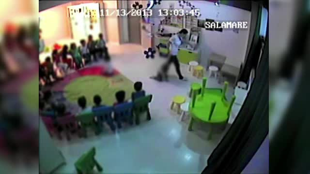 Noi imagini revoltatoare de la gradinita privata din Constanta. Copiii adormiti cu vin ar fi fost apoi treziti cu cafea