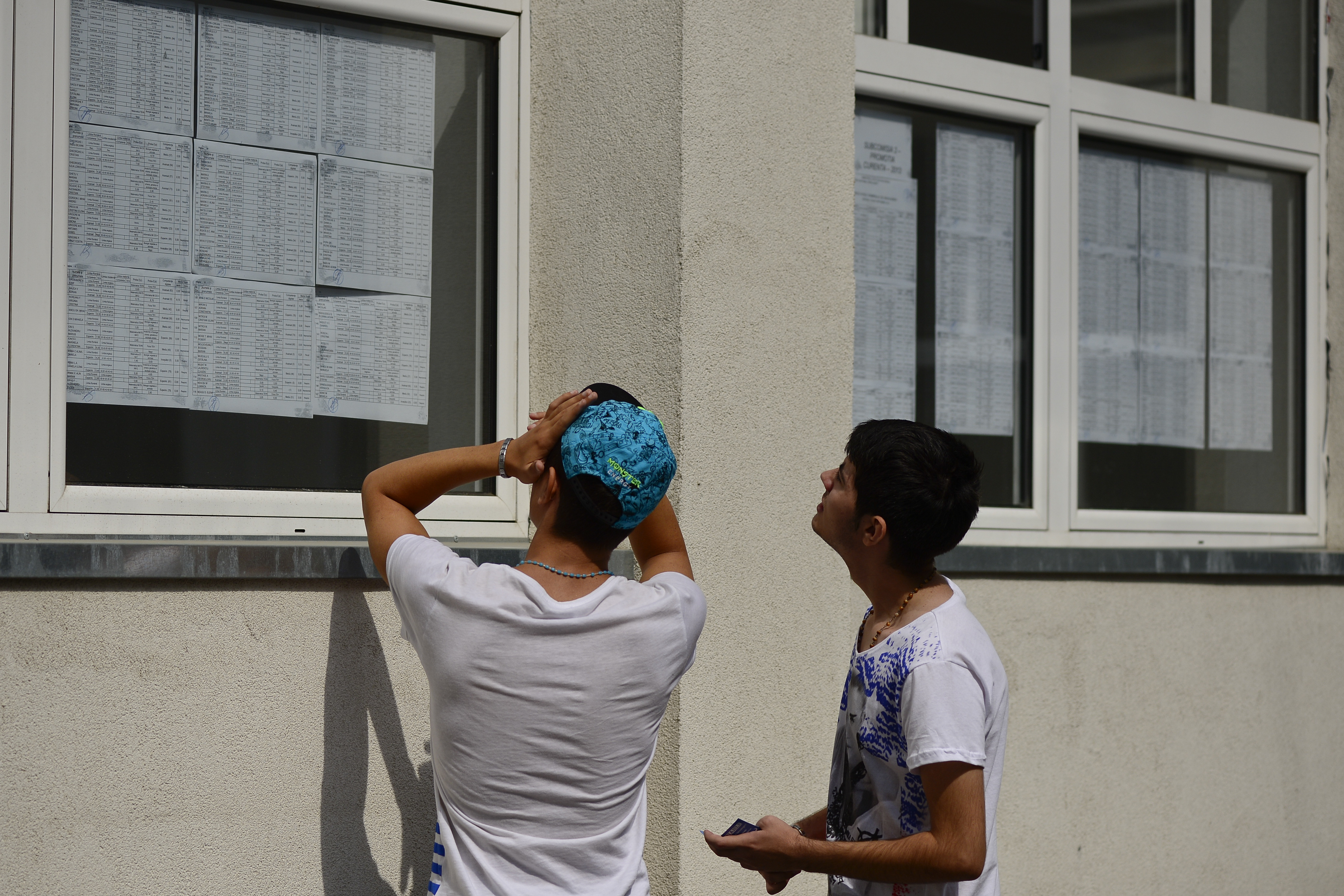 BACALAUREAT 2014. Elevii sustin astazi proba de evaluare a competentelor digitale. Ce modele de SUBIECTE sunt anuntate