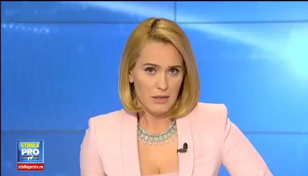 Milionarul Dan Adamescu isi va petrece noaptea in arest. Garzile de corp i-au adus haine, apa si hrana la sediul DNA