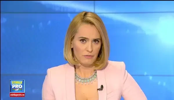 Liderul Camorrei, prins in Romania, a fost extradat in Italia.