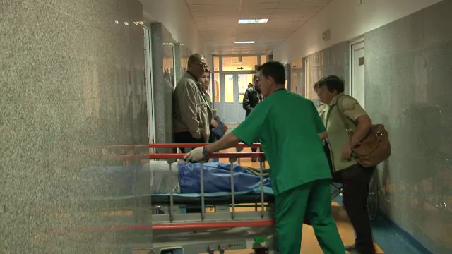 Impuscaturi in miez de noapte in Campulung Moldovenesc. Politistii au tras 4 focuri de arma intr-un barbat