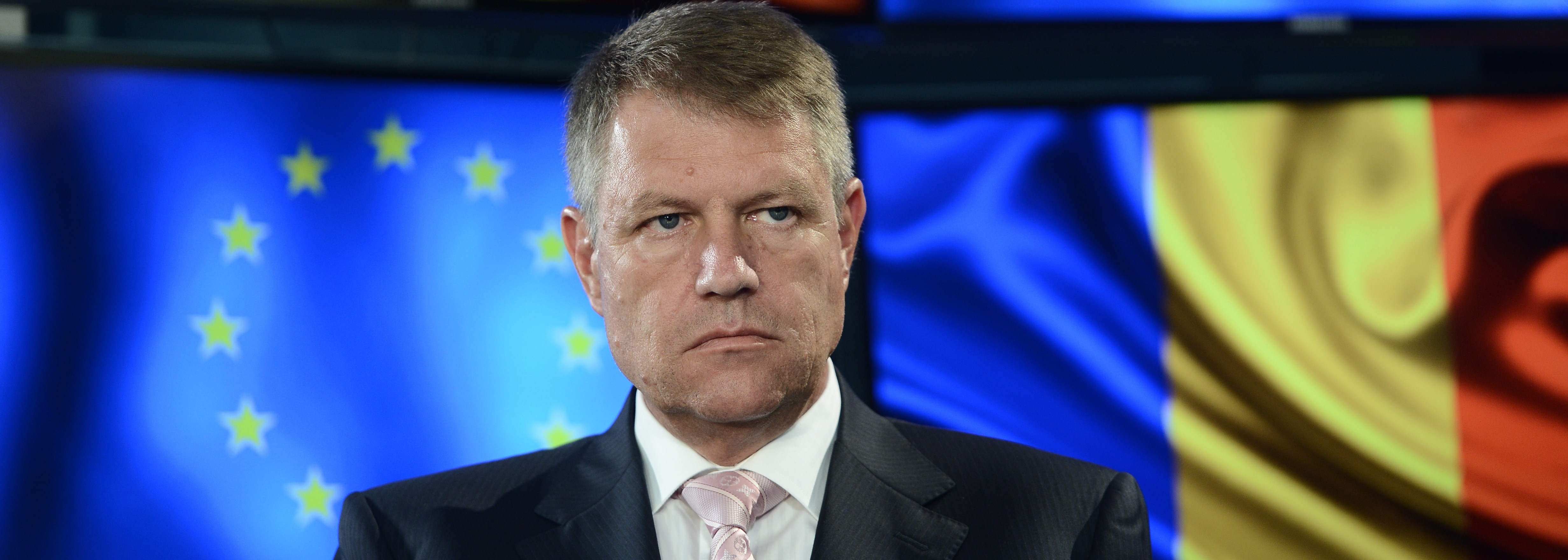 Cum explica liberalul Klaus Iohannis cele 3 case si 3 apartamente cumparate pe vremea cand era profesor: "Nu sunt bogat"