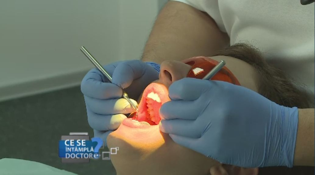 Igiena dentara corecta include neaparat si ata dentara. Motivele pentru care trebuie sa mergem la dentist o data la sase luni