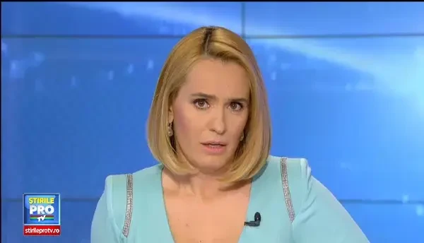 Au scapat cu viata dupa ce au fost loviti de tren. Norocul de zile mari pe care l-au avut doi scuteristi din Dambovita