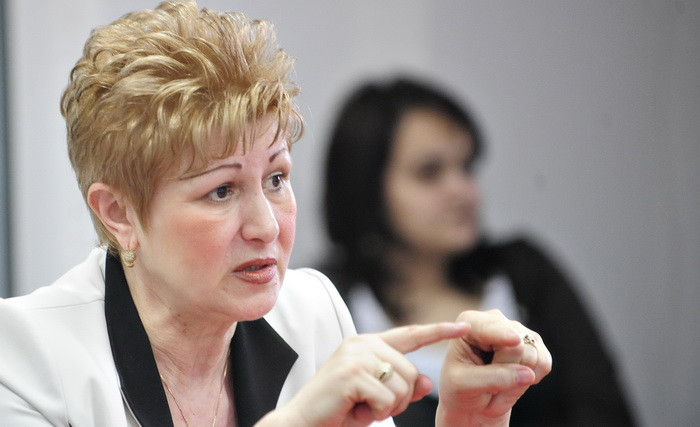 Contabila care i-a cerut 20.000 de euro presedintei ICCJ a fost arestata. Care era scopul santajului