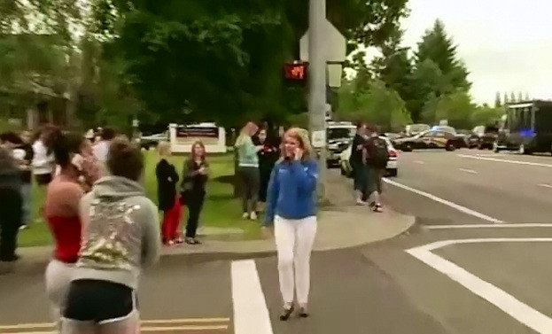 Elev impuscat intr-un nou atac armat la un liceu din Statele Unite. Agresorul a fost gasit si el mort