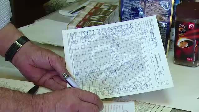 Zeci de oameni s-au trezit cu datorii mari la CAR, desi isi platisera ratele. Metoda prin care au fost inselati este simpla