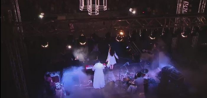 Spectacol in centrul Timisoarei. O trupa de acrobati spanioli a oferit o mostra de teatru in aer liber