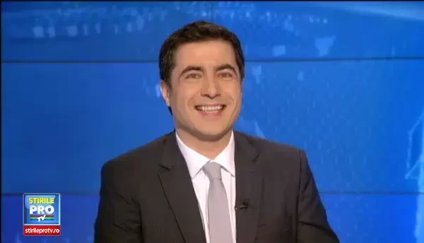 Snowboard pe munte in timpul verii. Imaginile care readuc iarna in inimile romanilor