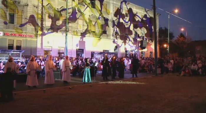 Filarmonica Banatul a concertat in aer liber, in fata a mii de persoane. Unde ar putea avea loc urmatorul concert inedit