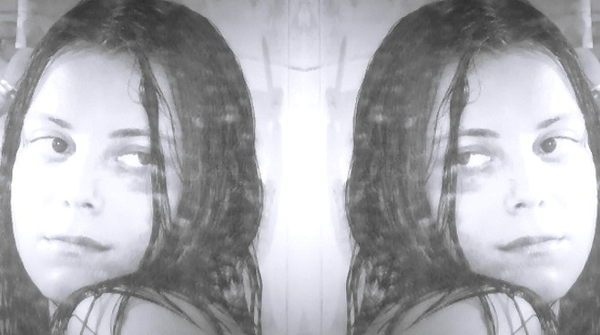 Copilul nascut de tanara de 25 de ani gasita moarta in subsolul unui bloc a murit prin sufocare. Detalii din ancheta