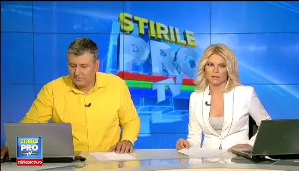 Momentul in care un "manunchi de fulgere" loveste statiunea Dubrovnik