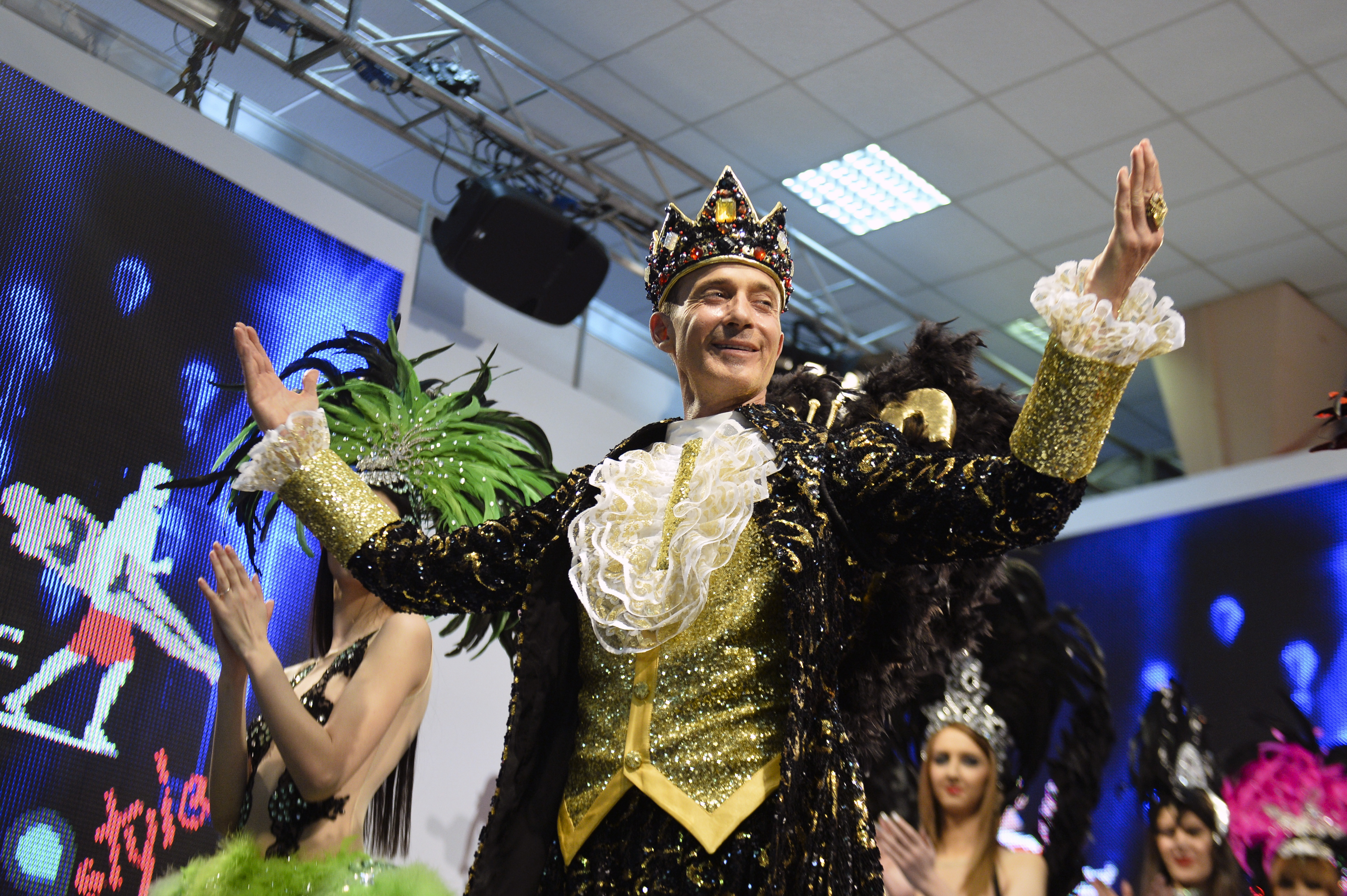 Carnaval cum nu s-a mai vazut, la Mamaia. Radu Mazare cauta "gladiatori": "Vom avea si o bataie pe bune", promite primarul