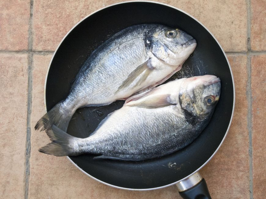 SFATURI pentru a cumpara inteligent. Cum va dati seama daca pestele de la magazin este proaspat