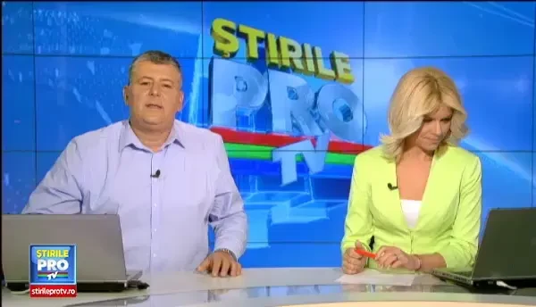 Presa: Rihanna si Chris Martin au o relatie. Solistul trupei Coldplay spune despre cantareata ca este ametitoare