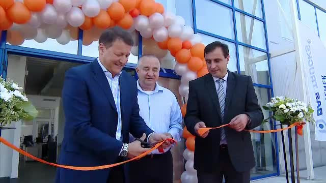 (P) Cefin Trucks inaugureaza un nou sediu in Santandrei, judetul Hunedoara