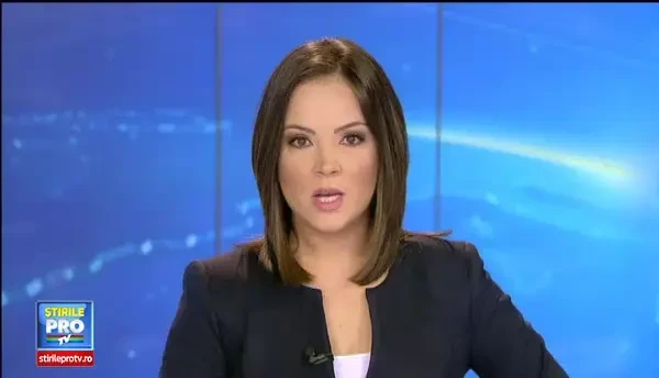 Si-a ajutat fiica sa urce cu bagajele in tren si a sarit cand garnitura s-a pus in miscare. Acum, femeia e in stare grava