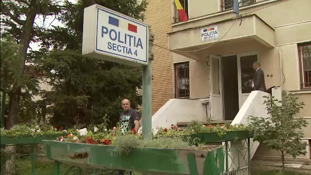 Un tanar aflat in inchisoare a format un numar la intamplare pentru a folosi "metoda accidentul". A nimerit insa la Politie