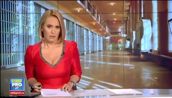 Fostul premier Adrian Nastase a implinit duminica 64 de ani, iar familia l-a vizitat la Penitenciarul Jilava