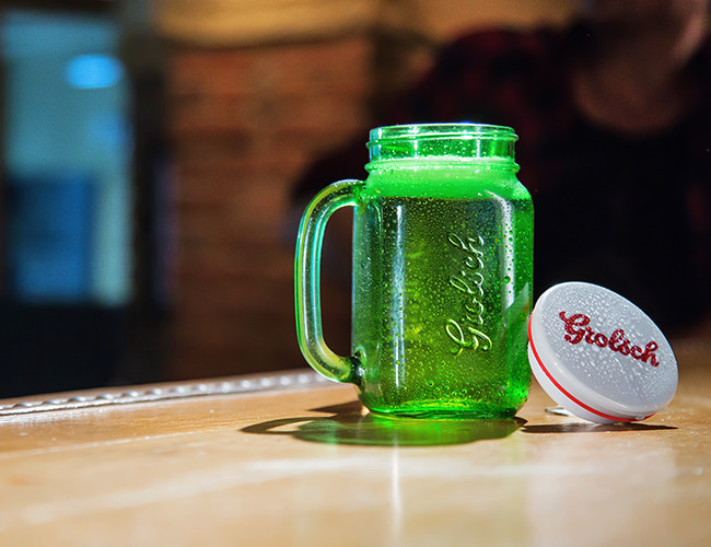 (P) Grolsch lanseaza borcanul 2.0. Cum arata cel mai creativ recipient pentru bere
