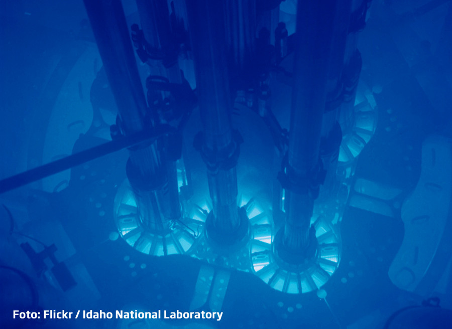 Cum porneste un reactor nuclear. VIDEO cu momentul in care viteza luminii a fost depasita