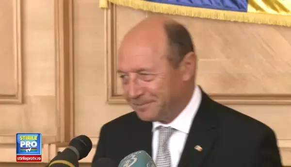Prima reactie a lui Traian Basescu dupa ce parlamentarii i-au cerut demisia: Parlamentul a fraternizat cu clanul Bercea