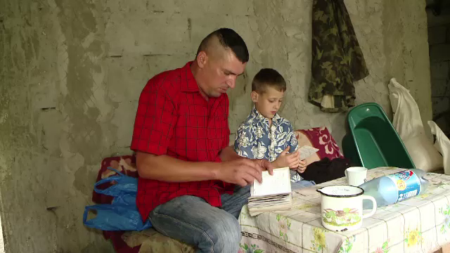 Satul barbatilor parasiti. Situatia delicata creata intr-o comuna din Iasi de femeile plecate la munca in strainatate